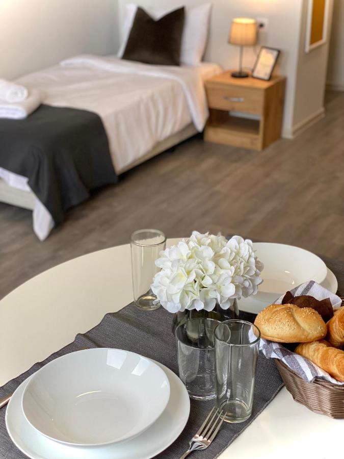 Hello Studios Budget Stays Free Parking & Wifi Stara Zagora Exterior photo